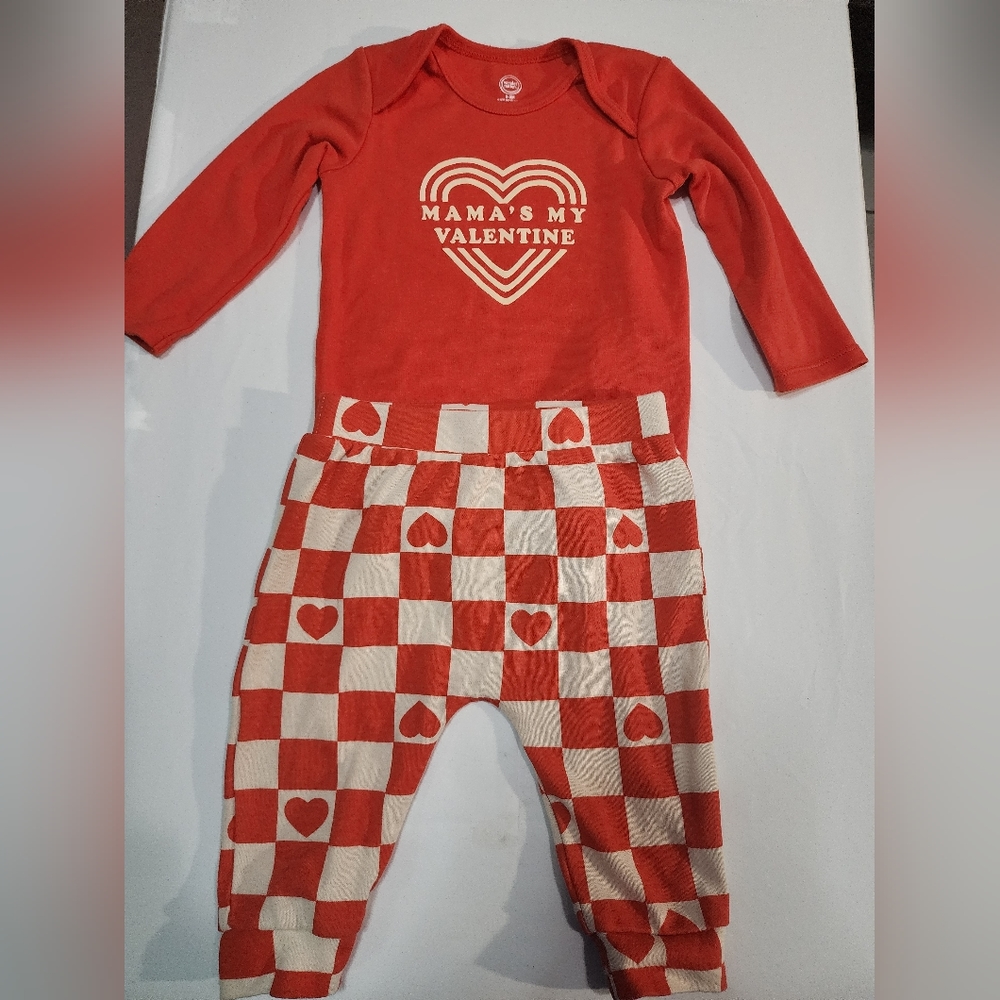Wonder Nation Unisex Mama's Valentine Outfit 2pc